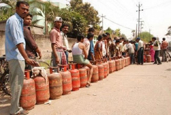 LPG crisis hits state, people worried